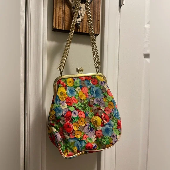 Town and Country Vintage 1960s Kiss Clasp Structured Fabric Handbag - Picture 10 of 10